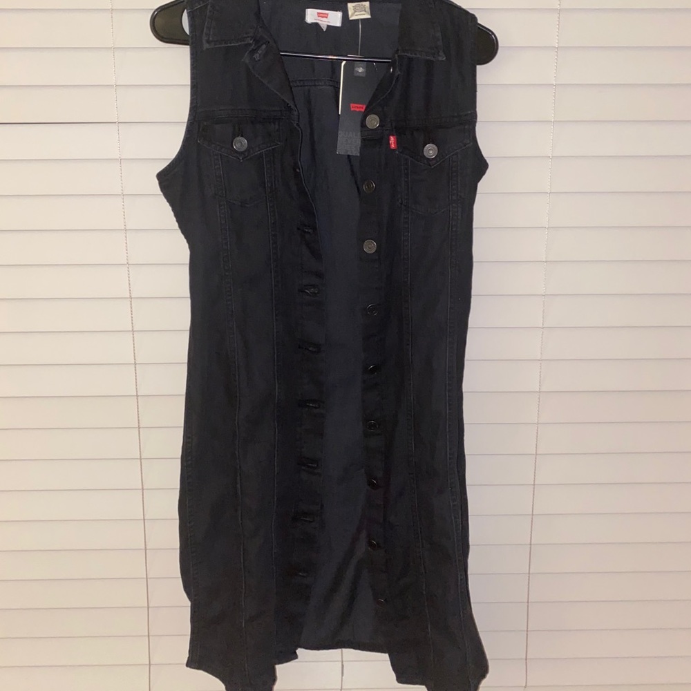 levi’s sleeveless black denim dress